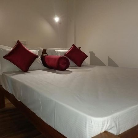 Coral Cove Beach Resort Varkala Exterior photo