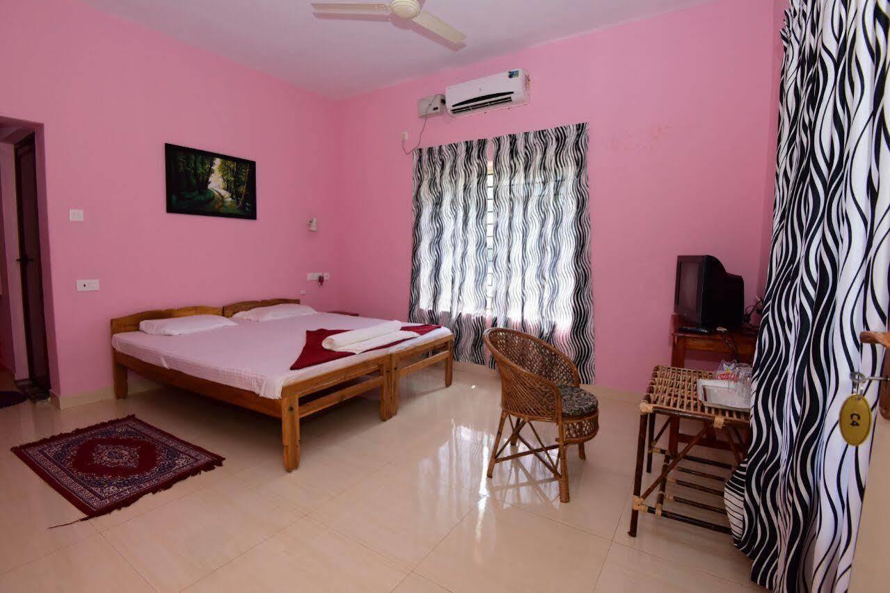 Coral Cove Beach Resort Varkala Exterior photo